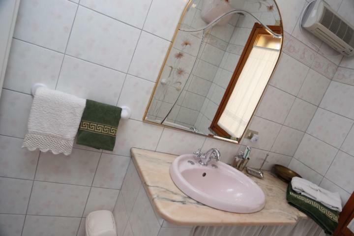 B&B Villa Sul Golfo Куарту-Сант'Элена Экстерьер фото