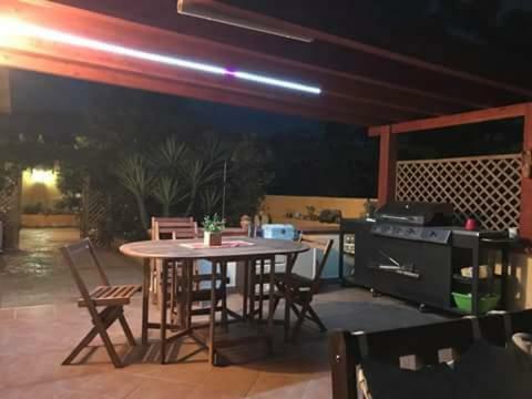 B&B Villa Sul Golfo Куарту-Сант'Элена Экстерьер фото