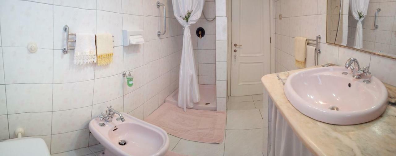 B&B Villa Sul Golfo Куарту-Сант'Элена Экстерьер фото
